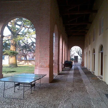 Corner Della Regina Hotel 4*