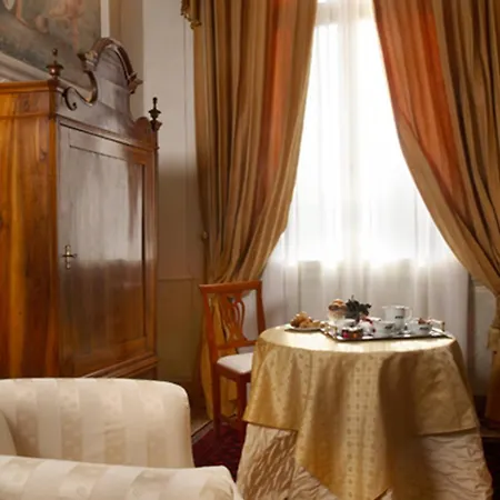 Relais Cornér Della Regina 4* Vedelago (Treviso)