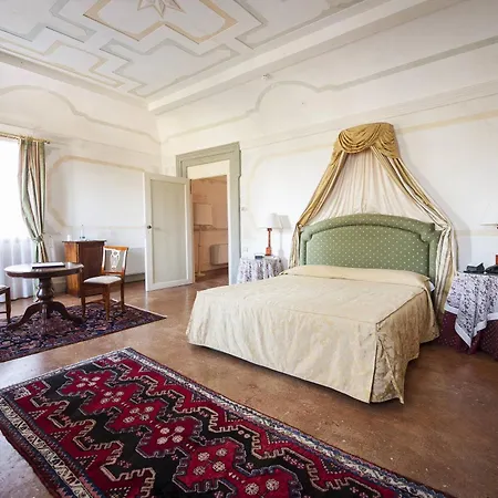 Relais Cornér Della Regina