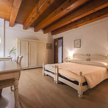Relais Cornér Della Regina