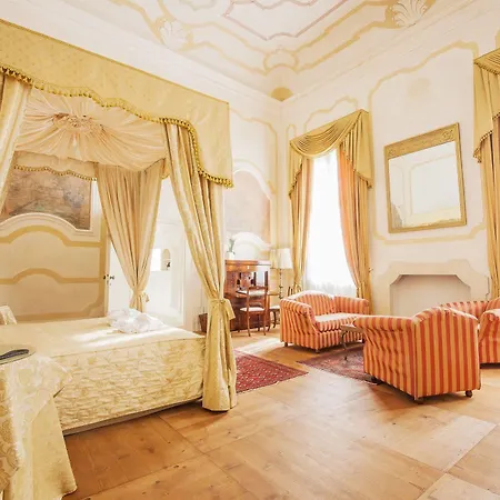 Hotel Relais Cornér Della Regina