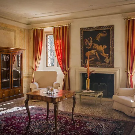 Relais Cornér Della Regina Vedelago (Treviso)